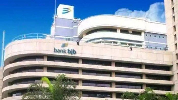 Bjb miliar hingga tumbuh positif kuartal kinerja menawarkan obligasi senilai layanan investasi rp800 transaksi massa kemitraan tingkatkan ist gedung barat